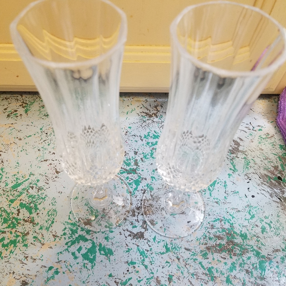 Crystal cut wine glasses 
Please go to my page and - Picture 2 of 5